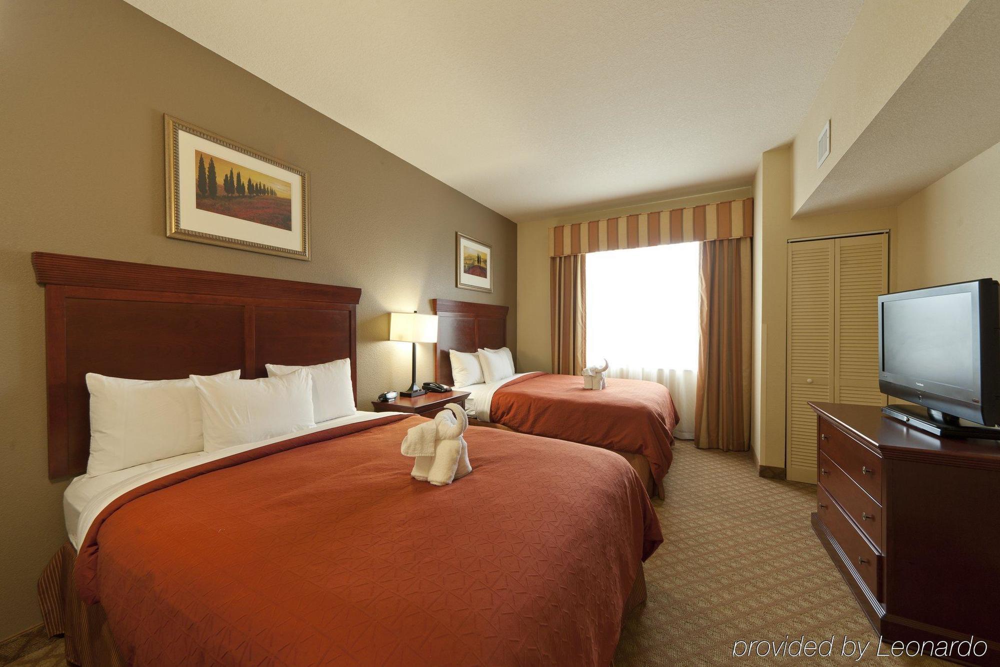 Seffner Inn And Suites Habitación foto
