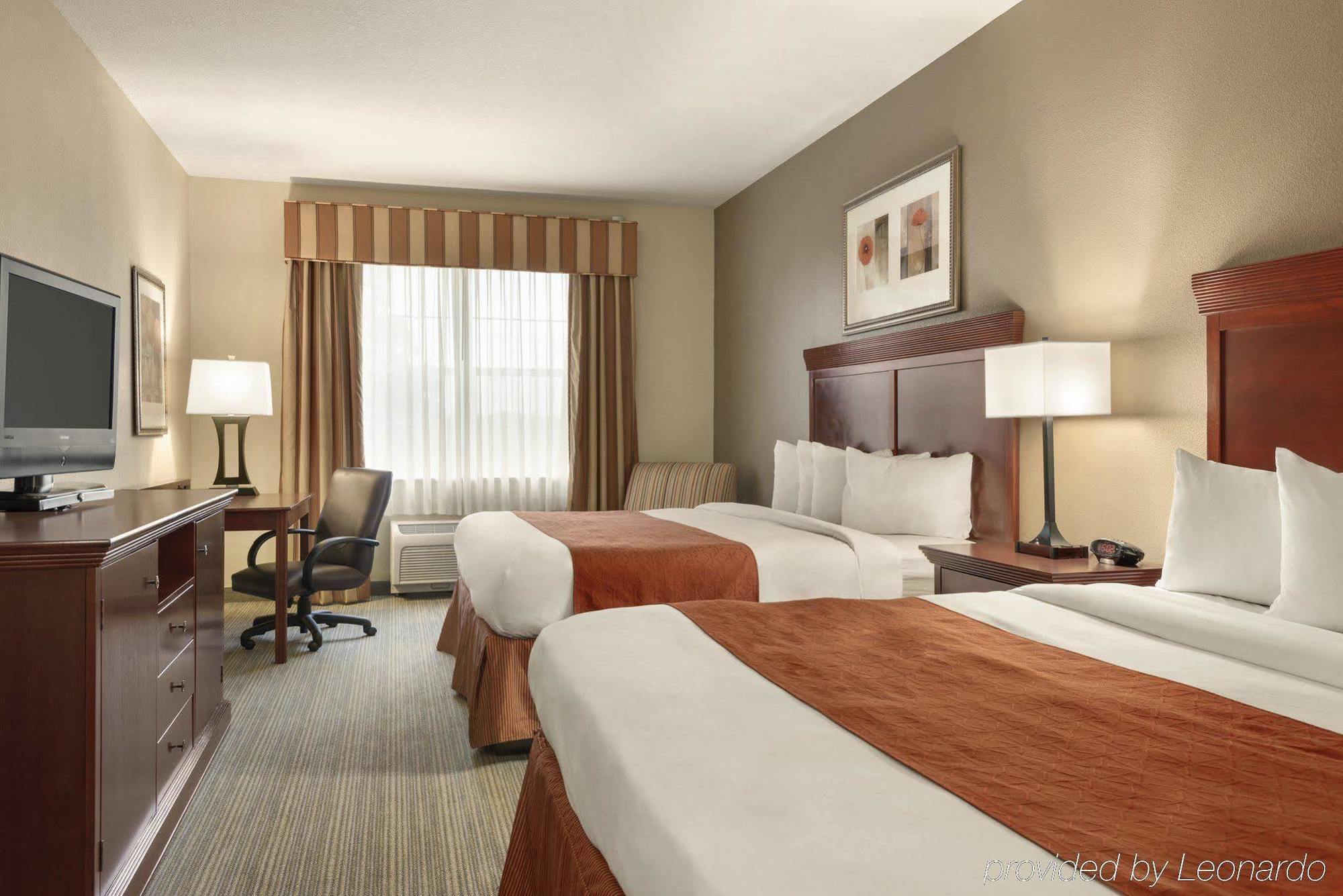 Seffner Inn And Suites Exterior foto
